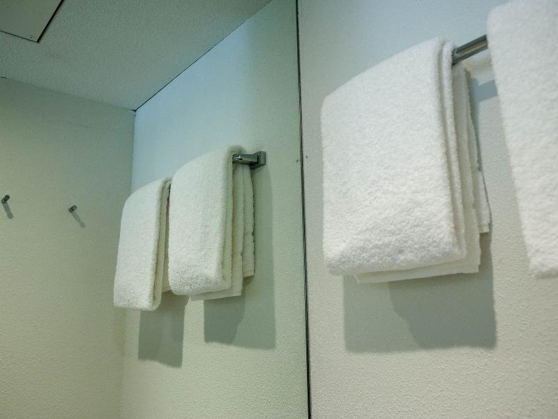 Фото EasyHotel Rotterdam City Centre