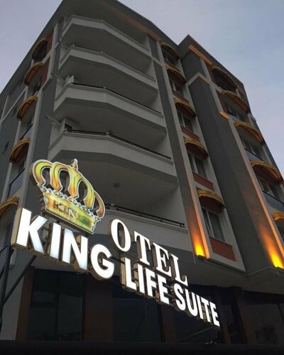 Гостиница King Life Suite в Атакуме