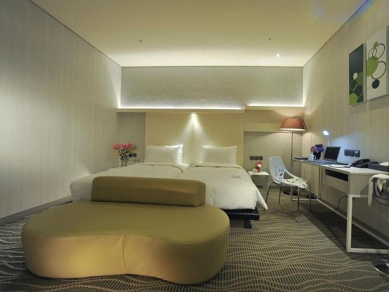 Фото Sparkle Hotel