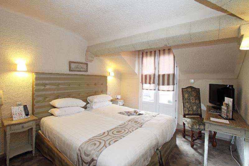 Фото Golden Tulip Cannes Hotel De Paris