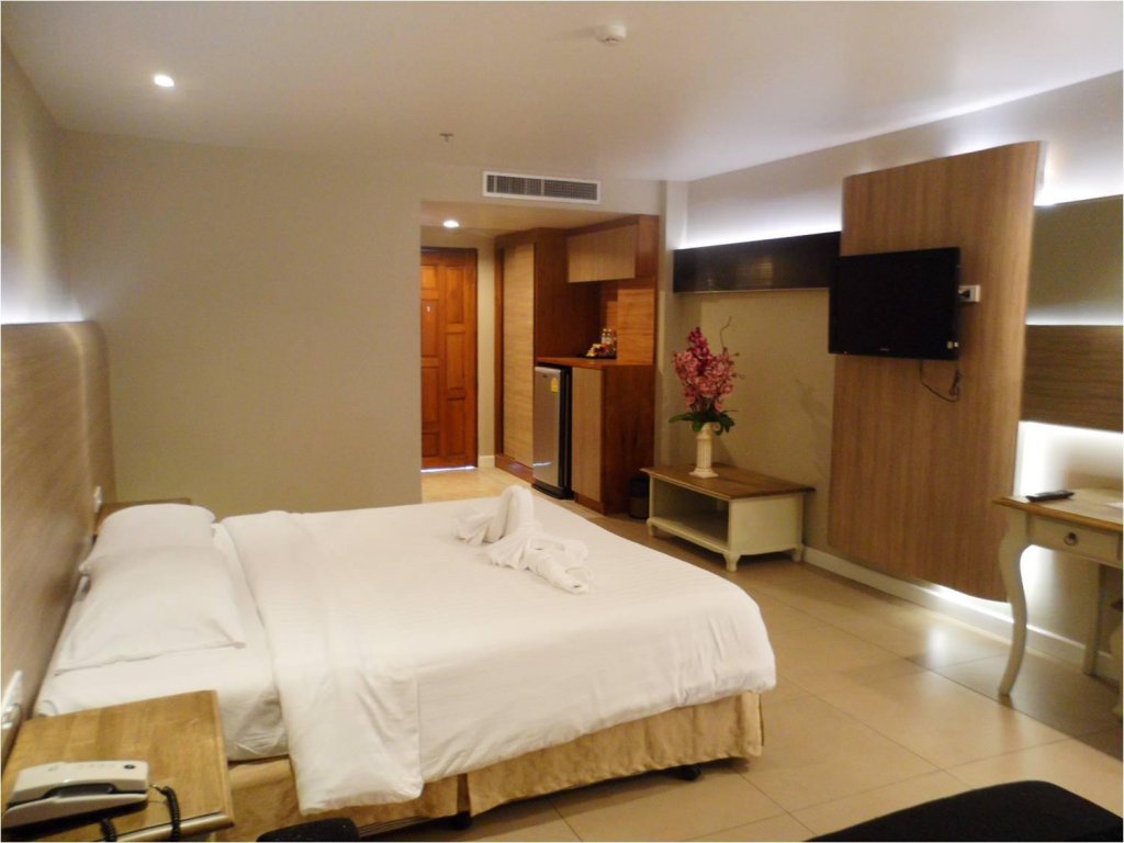 Фото Sandy Spring Hotel