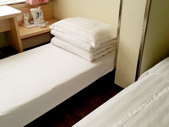 Фото 7 Days Inn Shanghai Nanjing Road Pedestrian Street II Branch