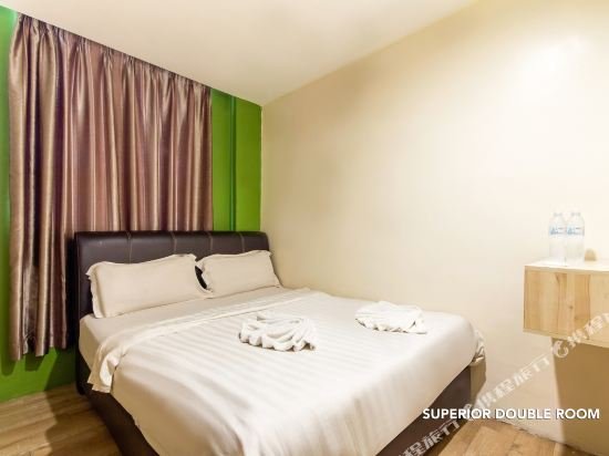 Фото 33 Star Hotel by The Sqwhere