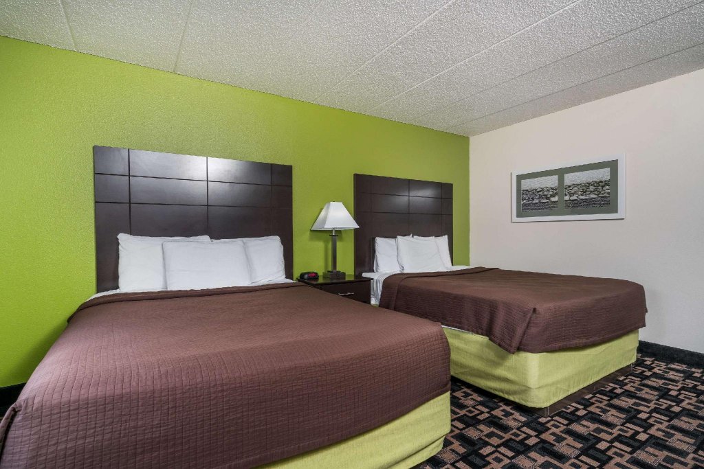 Фото Baymont by Wyndham Bloomington Msp Airport