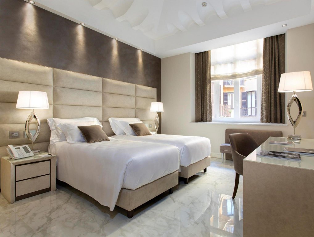 Фото Aleph Rome Hotel, Curio Collection by Hilton