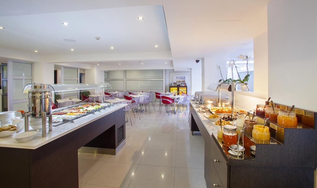 Фото отеля 4