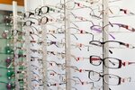 Ayris (Pavshinsky Boulevard, 18), opticial store