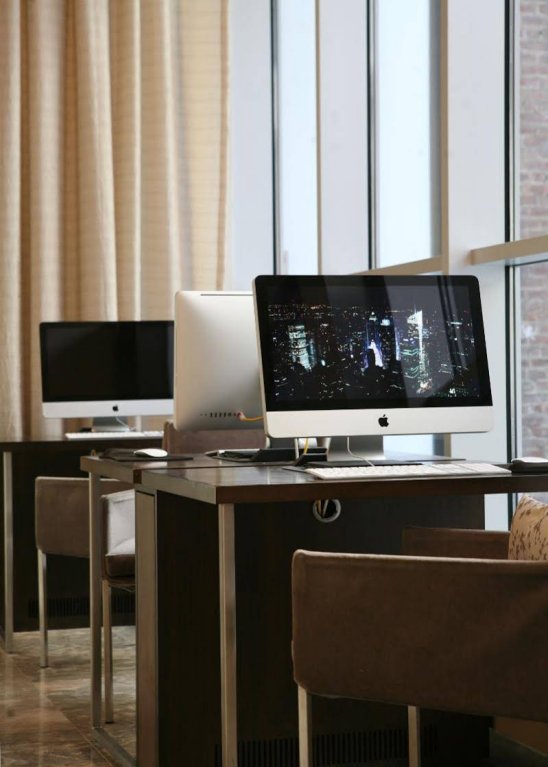 Фото Distrikt Hotel New York City, Tapestry Collection by Hilton