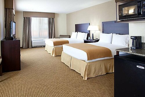 Гостиница Norwood Inn & Suites Eagan в Игане