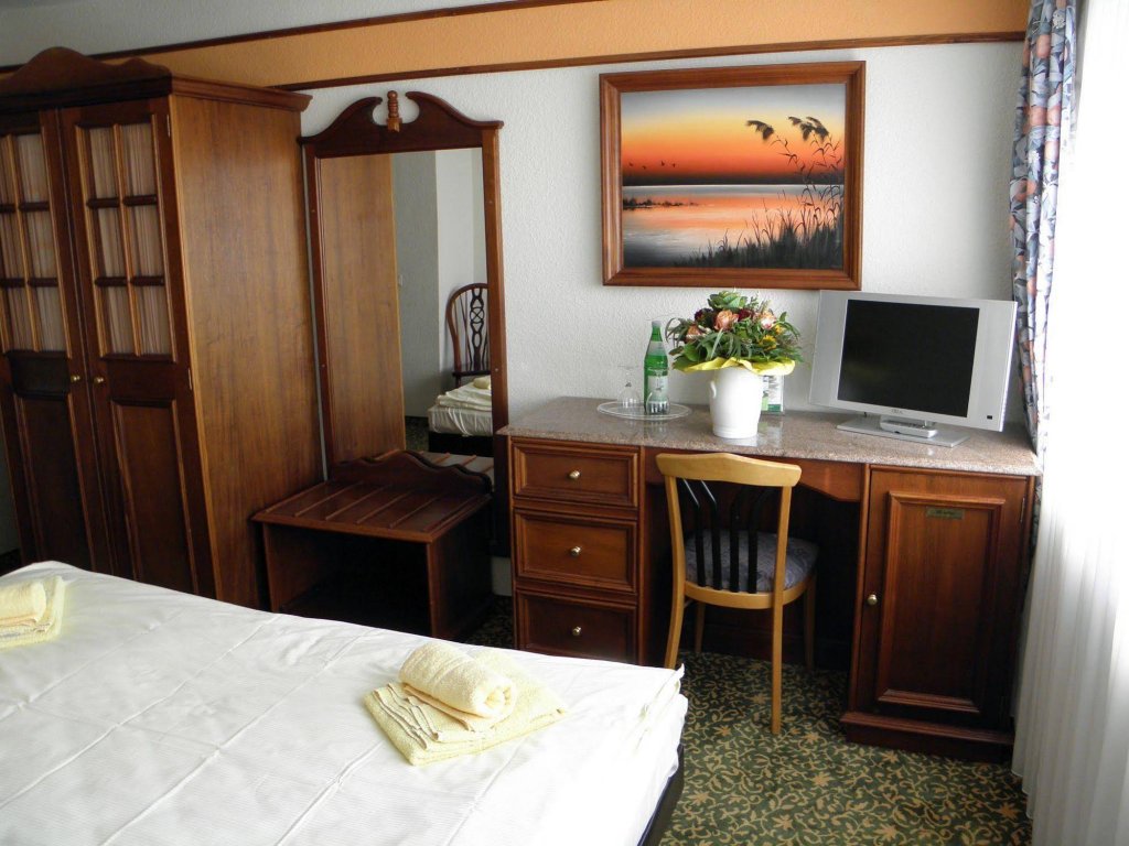 Фото Waldhotel Soodener Hof