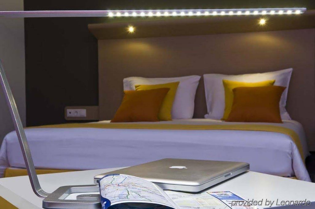 Фото Park Inn by Radisson Budapest