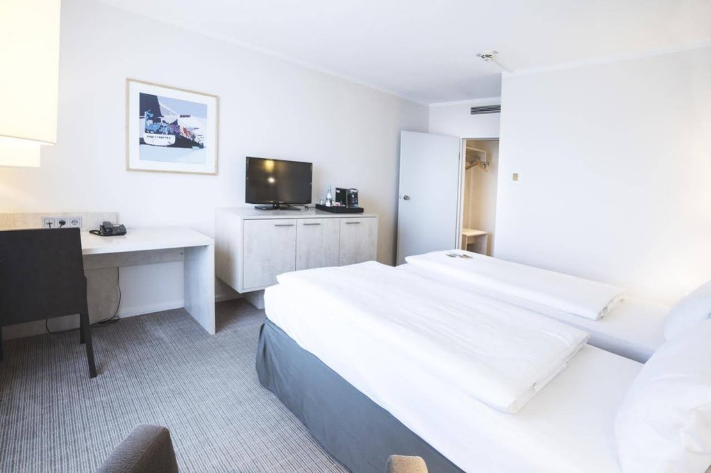 Фото Select Hotel Hamburg Nord