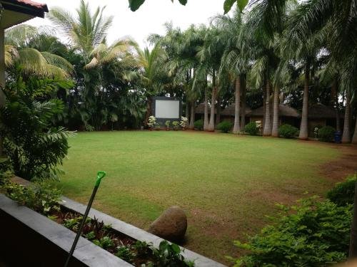 Фото Hotel Hampi International