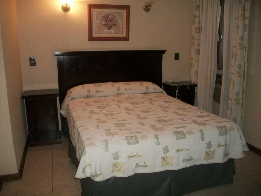 Фото Esmeralda Palace Hotel