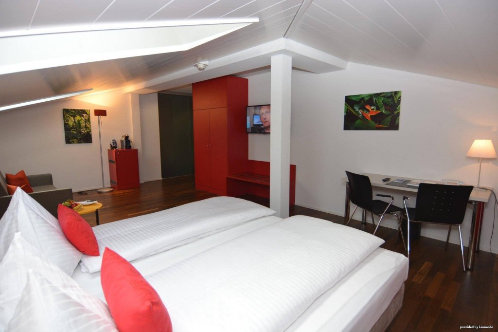 Фото Hotel Spirgarten