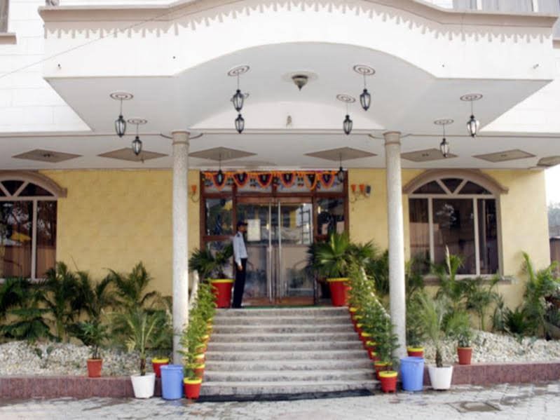 Фото Hotel Sheetal Regency