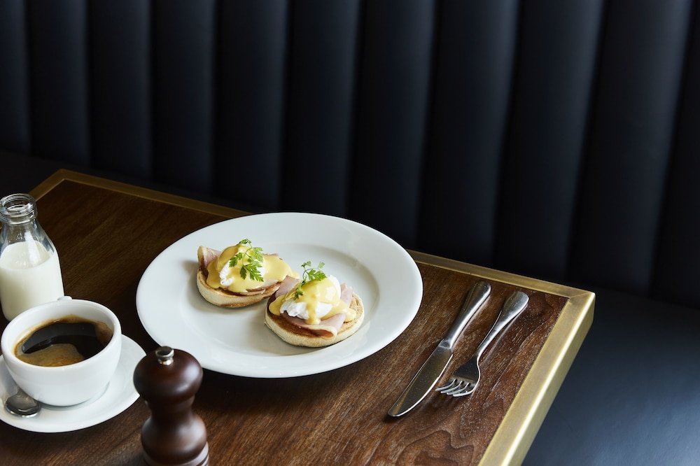 Фото London Leicester Square Hotel