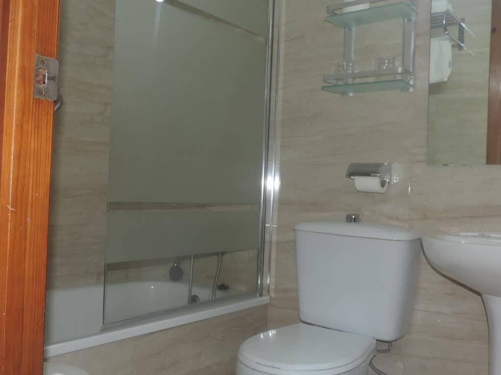 Фото Hostal Bahia