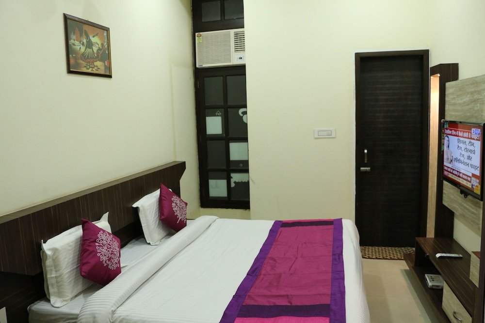 Фото Oyo 3145 Hotel Sunder