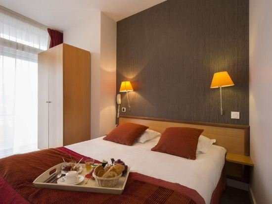 Фото Hotel Des Lices