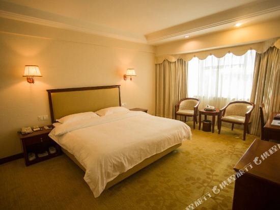 Фото Jinye International Hotel
