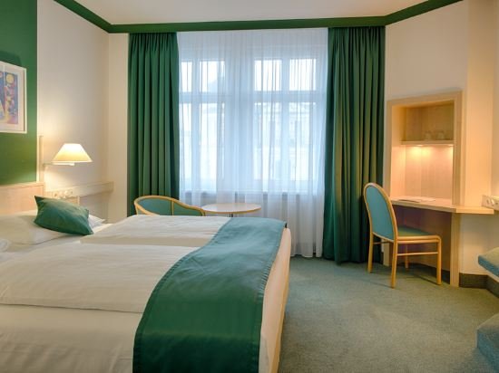 Фото Hotel Kaiserin Augusta