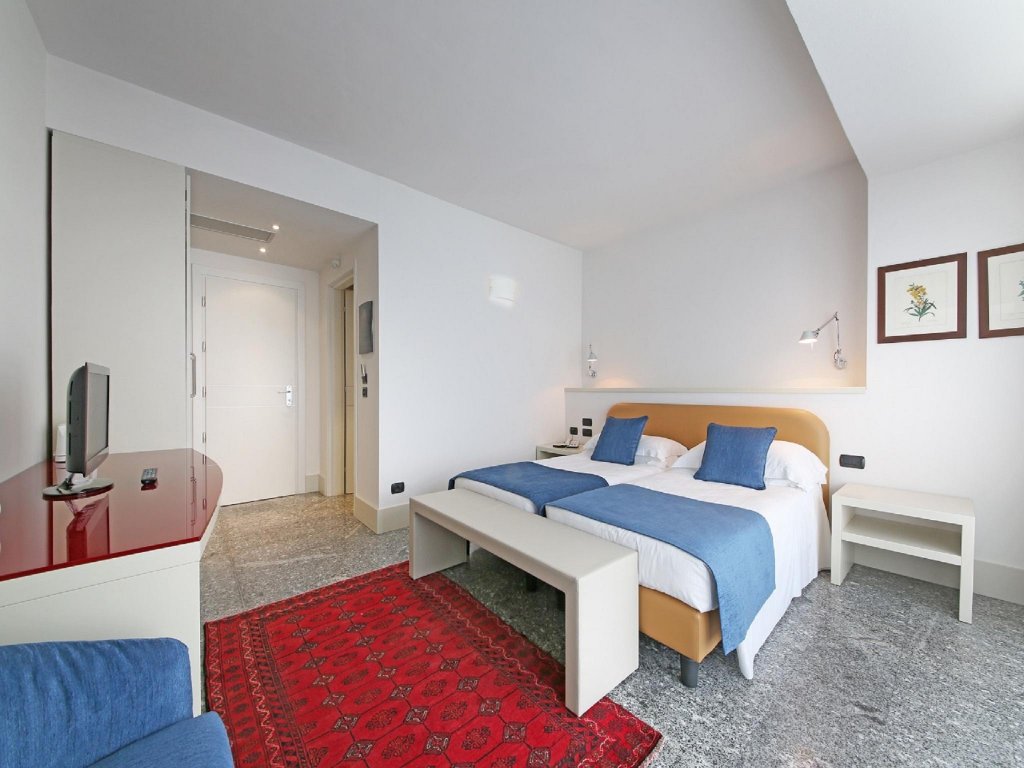 Фото Salo Du Parc