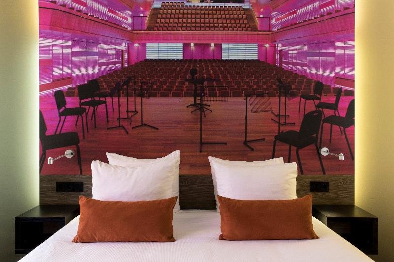 Фото The Manor Amsterdam