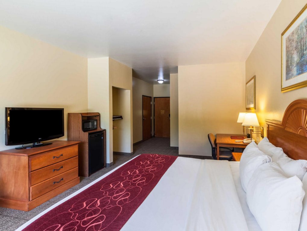 Фото SureStay Plus Hotel by Best Western Mesquite