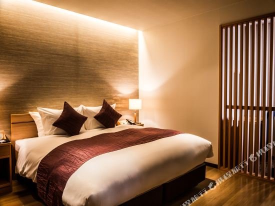 Фото Kyoto Karasuma Oike Hotel grandereverie