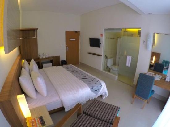 Фото Grand Guci Hotel