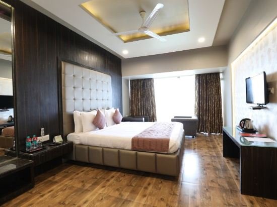 Фото Patang Residency