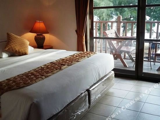 Фото Jomtien Boathouse