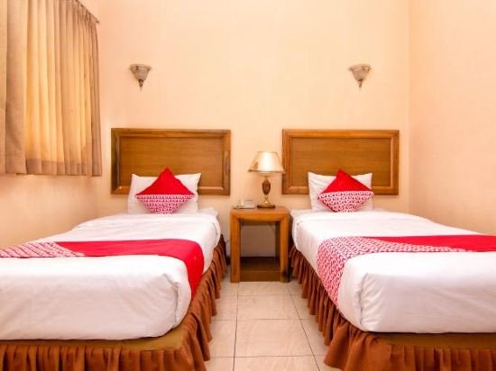 Фото Captial O 2205 Hotel 3 Intan