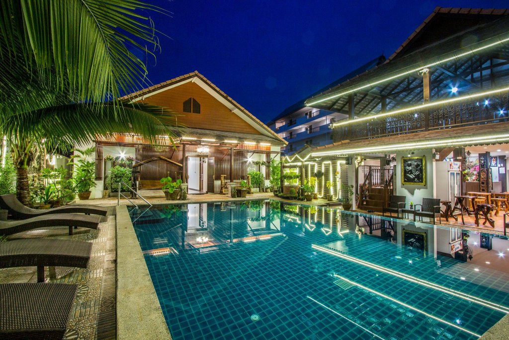 Фото отеля 1