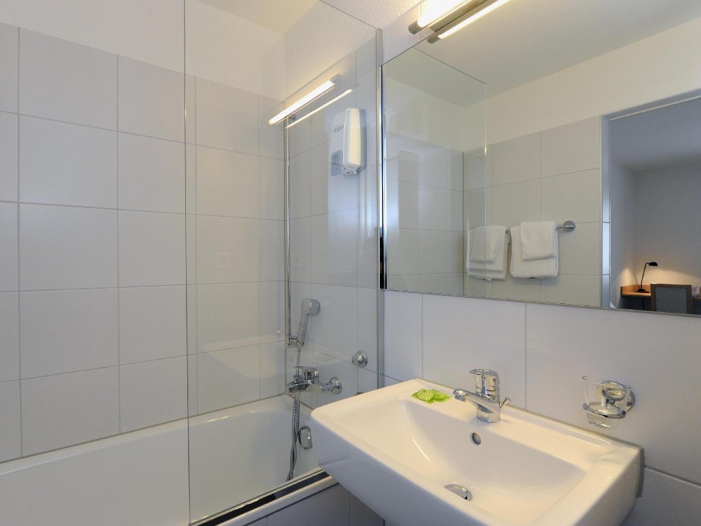 Фото Olympia Hotel Zurich