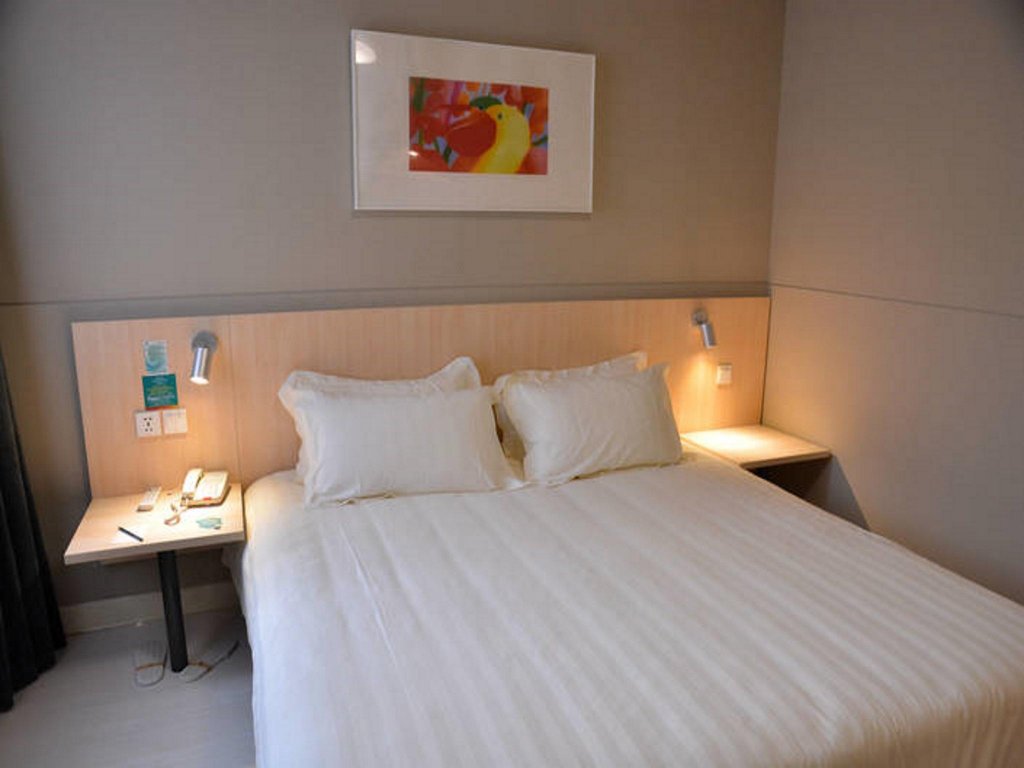 Фото Jinjiang Inn Cangzhou West High speed Train Station Rongsheng Plaza