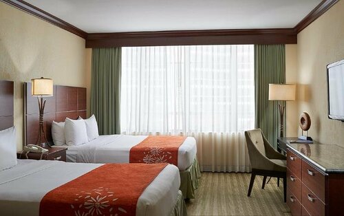 Гостиница Newport Beachside Hotel & Resort в Форт Пирсе