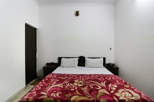 Гостиница Spot On 46687 Hotel Prabhu в Дехрадуне