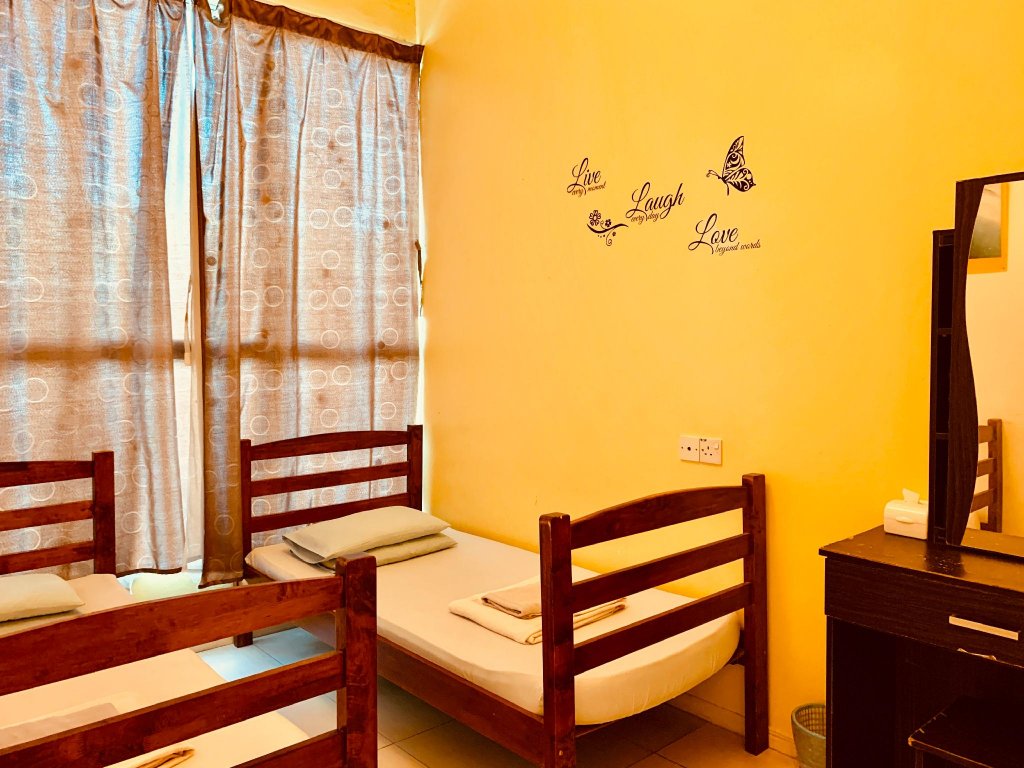 Фото Prima B & B Hostel