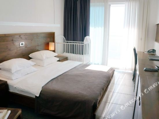 Фото Avala Resort & Villas