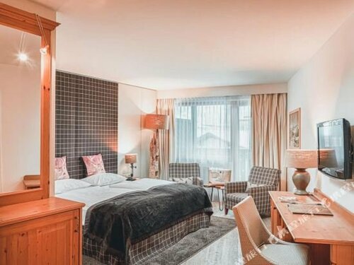 Внешний вид отеля Das Alpenhaus Kaprun в Капруне, фото 4