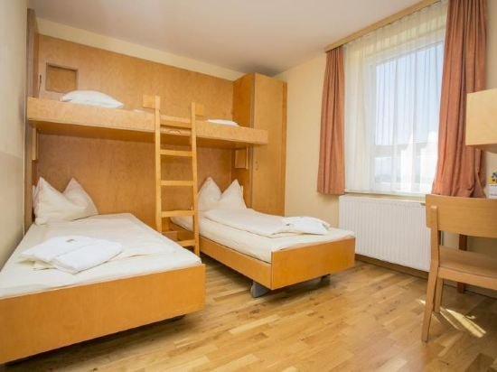 Фото Jufa Hotel Salzburg