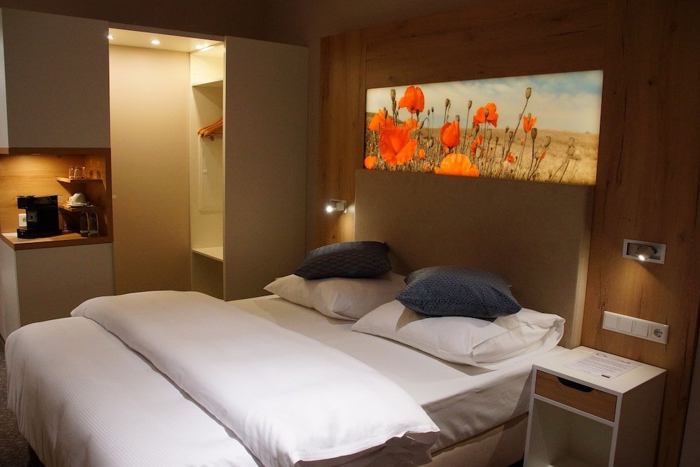 Фото Centrale Hotel und Restaurant