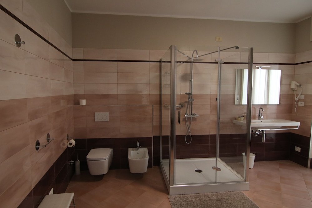 Фото Hotel Ristorante Vittoria