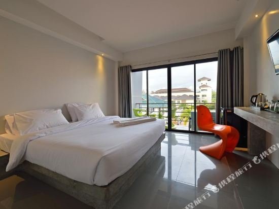 Фото Riverside Hotel