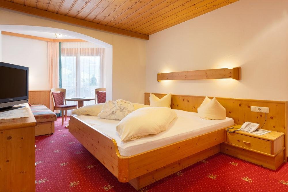 Фото Hotel Pinzger