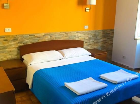 Фото Mandarin Guest House