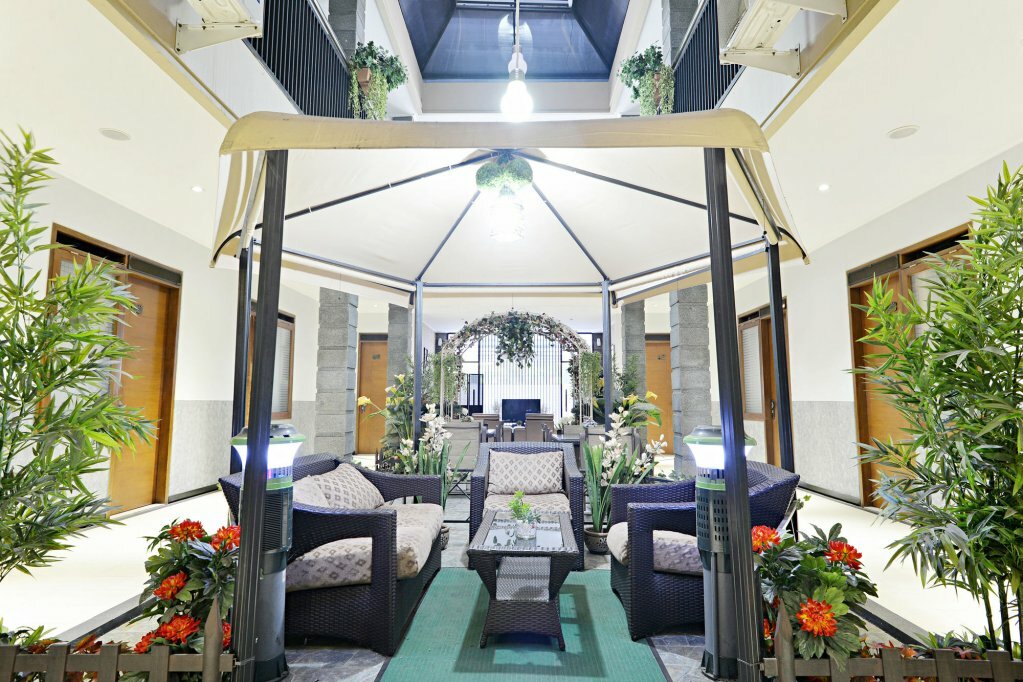 Hotel Zen Rooms Pajajaran, Bandung, photo