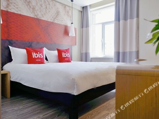 Фото Ibis Jiayuguan Railway Station Hotel